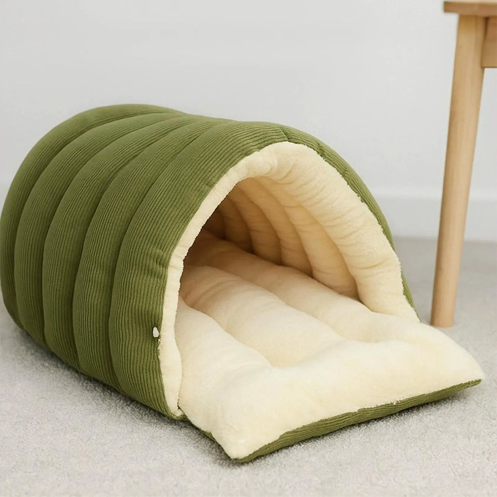 Cozy Cat Cave Bed – Warm & Comfortable Hideaway for Cats